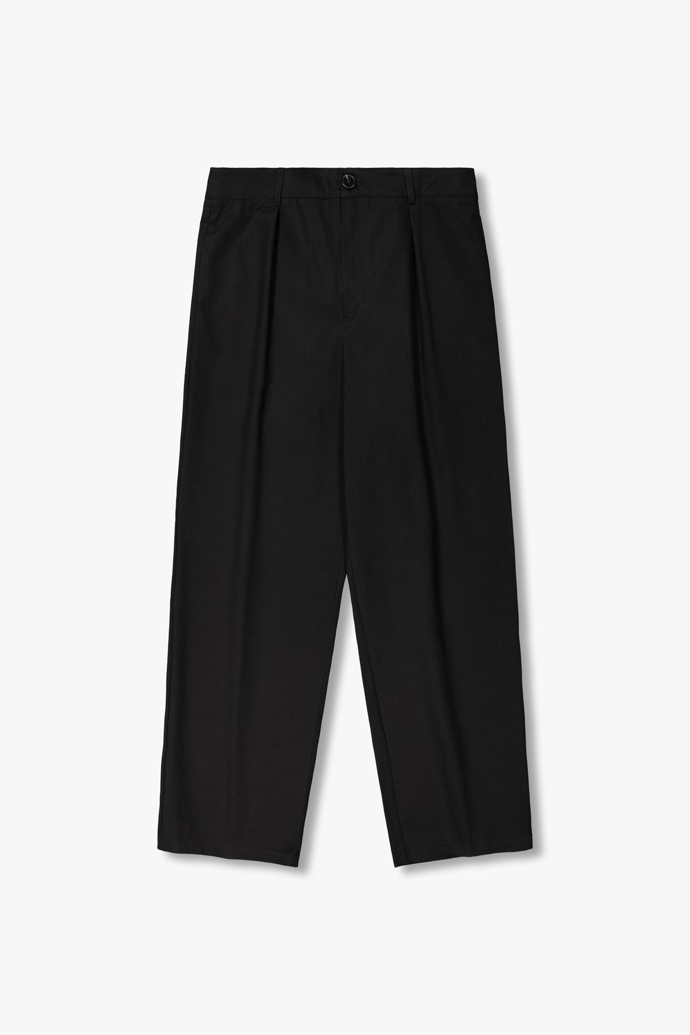 SEAM Poplin Pleated Trouser in Black, flat lay showing single front pleat and straight-leg cut